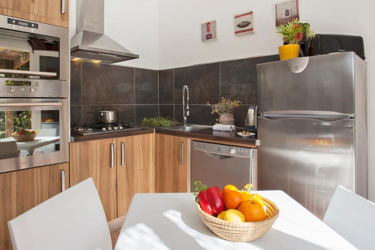 Amarylis A Calvi Location 2 Pers Avec Clim Jardin Piscine Et Barbecue Villa Eksteriør billede